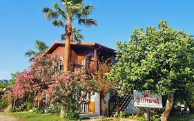 Sunset Boutique Hotel & Apartments