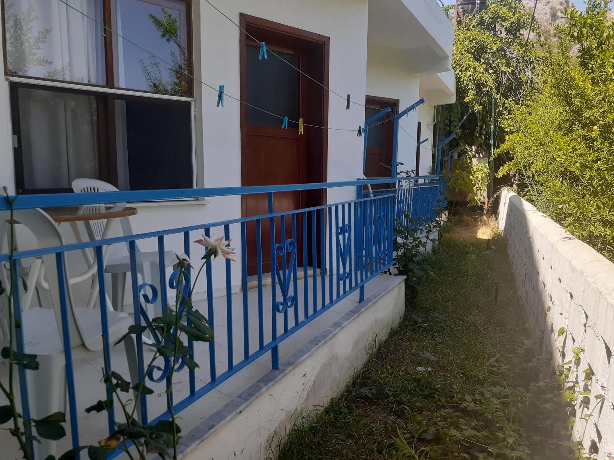 Sunset Boutique Hotel & Apartments Чирали Номер фото