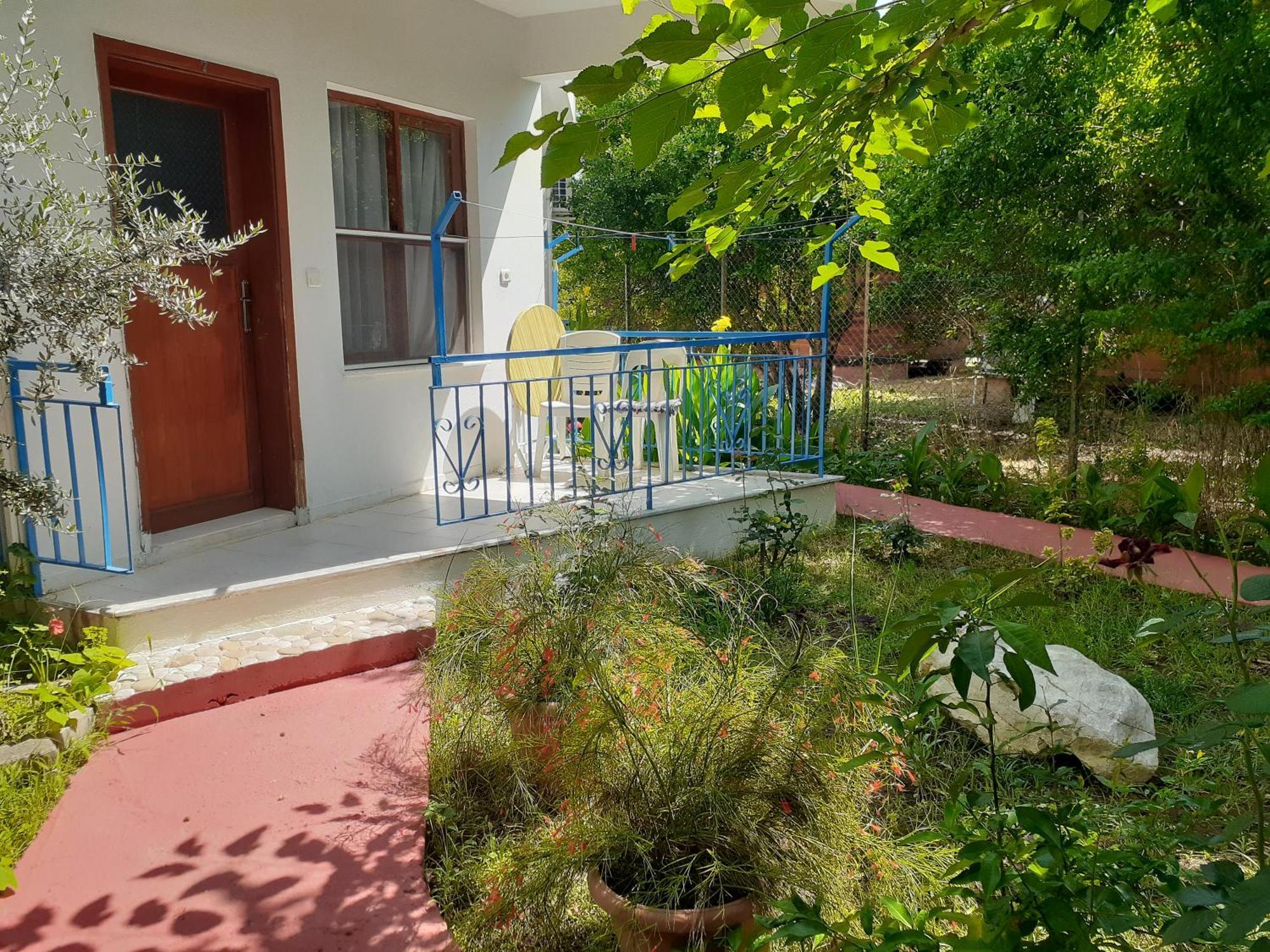 Sunset Boutique Hotel & Apartments Чирали Номер фото